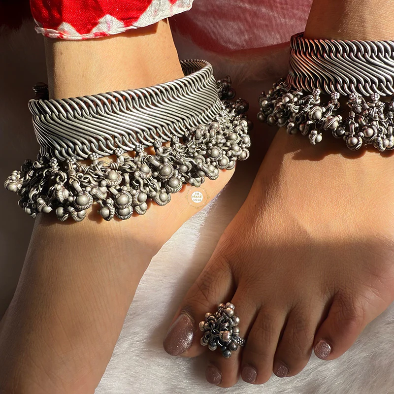 Jashn Braid Ghunghroo Anklet - Image 3