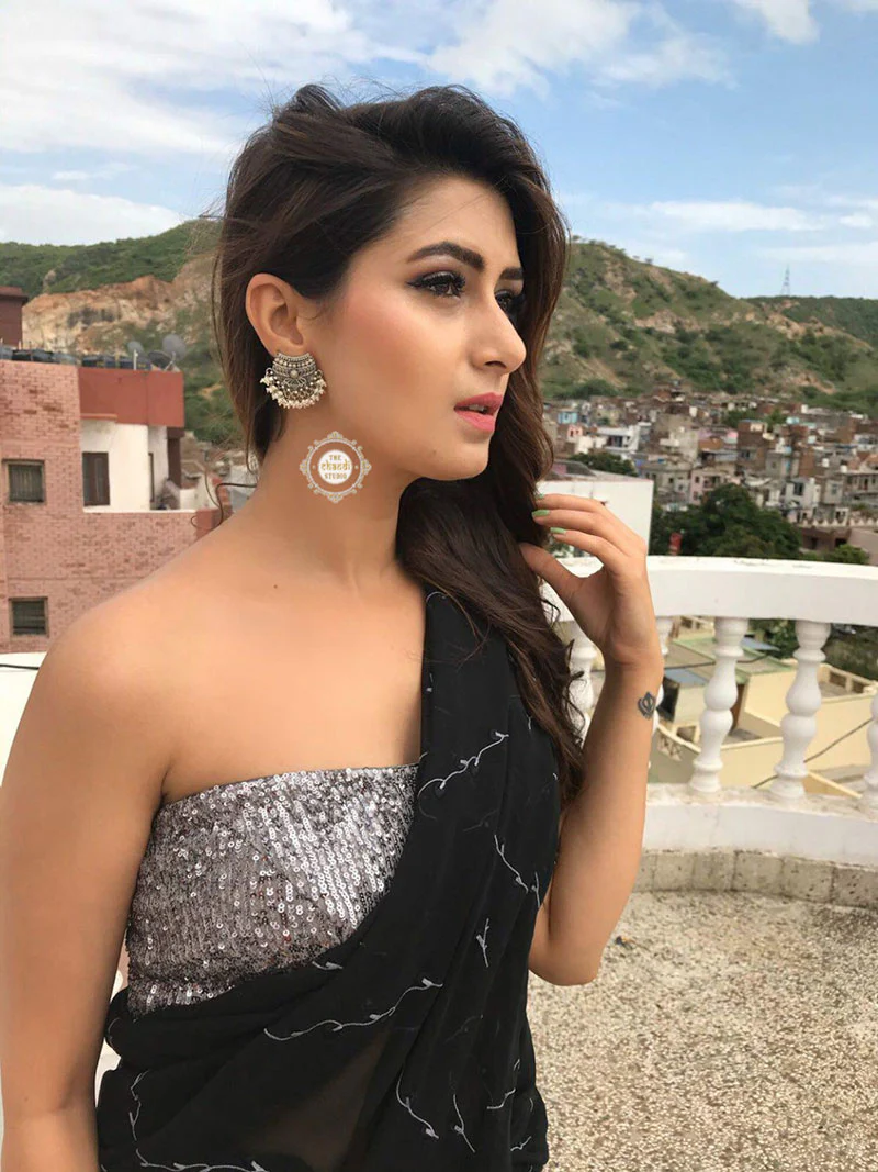 Bestseller Ruhaniyat Pearl Rawa Earring - Image 3