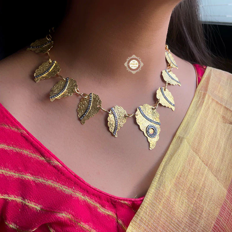 Bold and Bling Necklace - Image 2