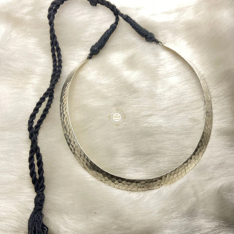 Hammered Hasli Necklace - Image 3