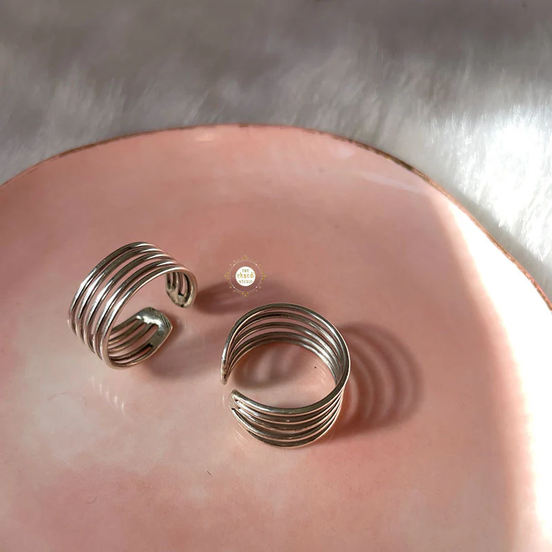 Five Layer Silver Toe Ring - Image 4