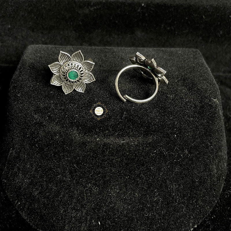 Pure Silver Floral Design Toe Ring - Image 2