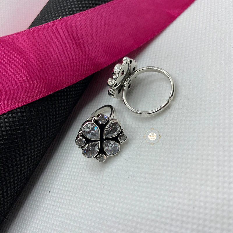 Flower Toe Ring - Image 6