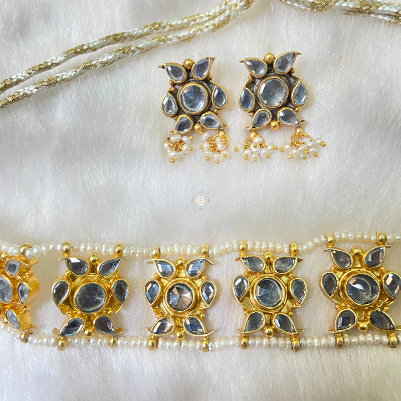 Full Gold Sitaara Glass Stone Pearl Choker - Necklace with Earring - Image 6