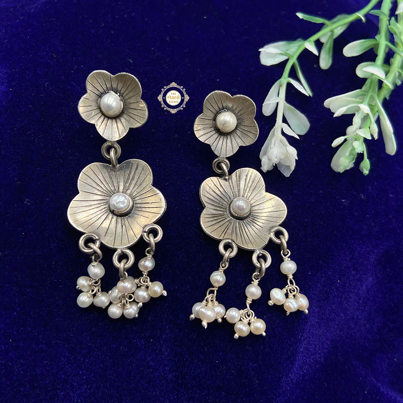 Jasmine Pearl Earring - Image 3