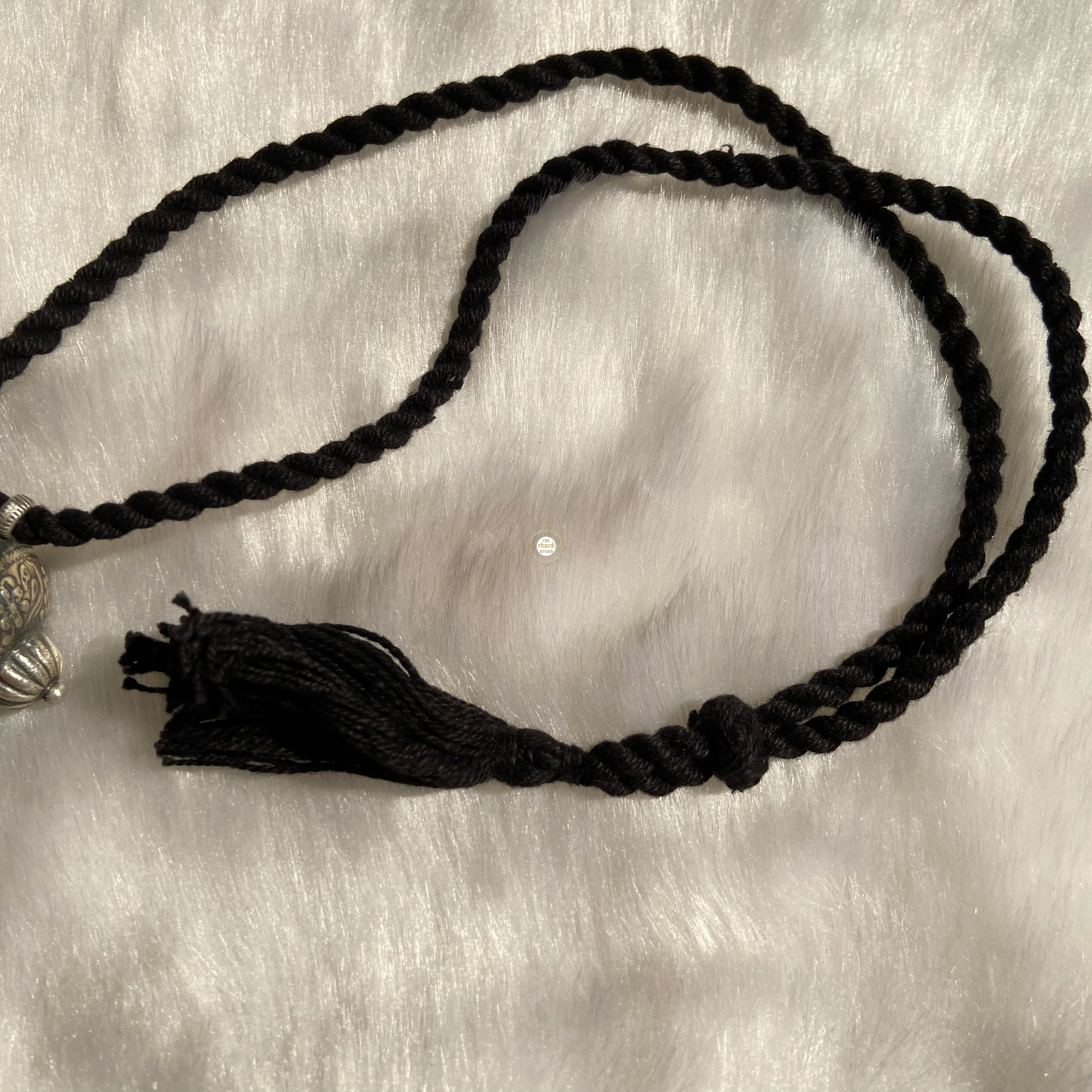 Jharokha Taweez Ghungroo Necklace - Image 3