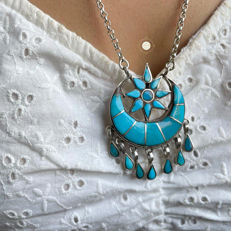 Natural Stone Chaand Sitaara Necklace - Image 3