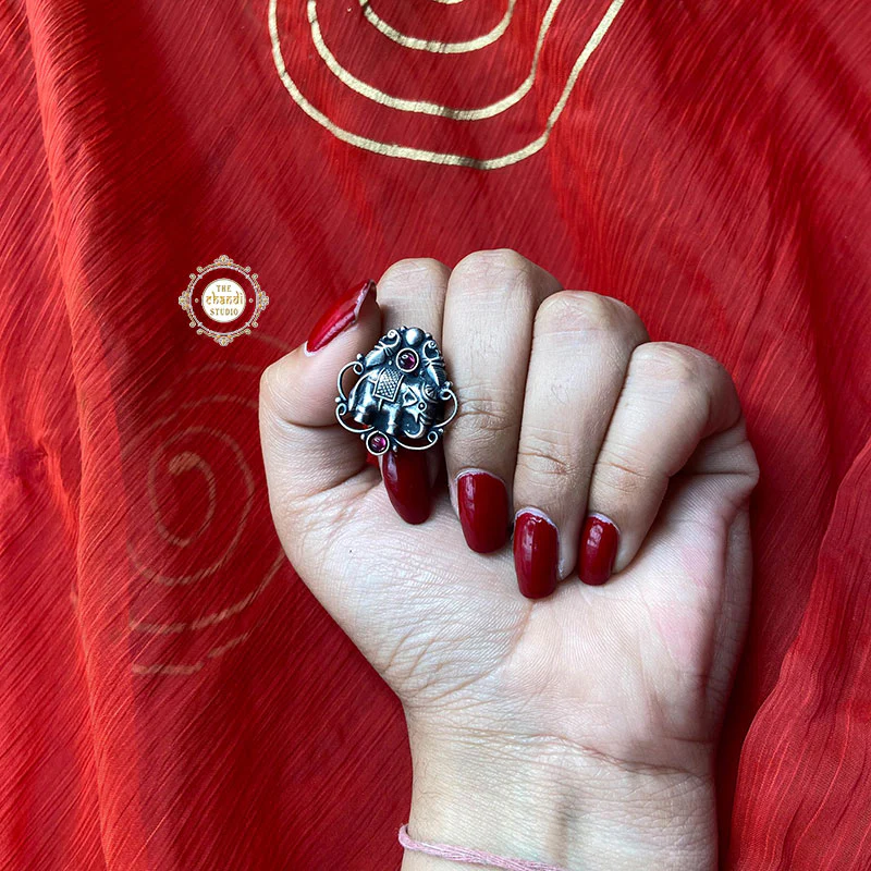 Parrot Elephant Ruby Ring - Image 2