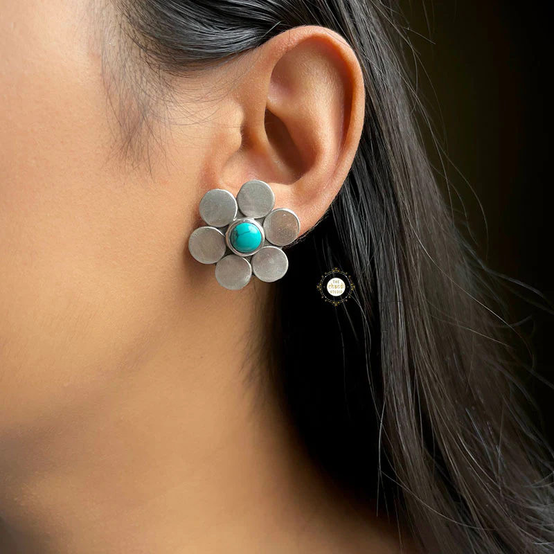 Radiant Bloom Stud - Image 10