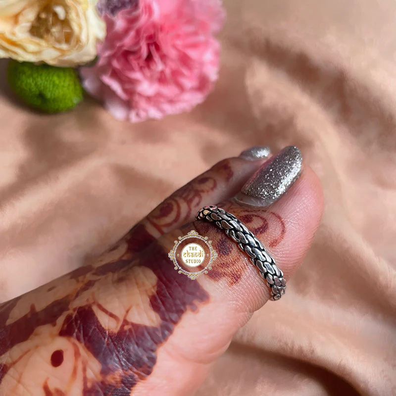 Snake Thumb Toe Ring - Image 5