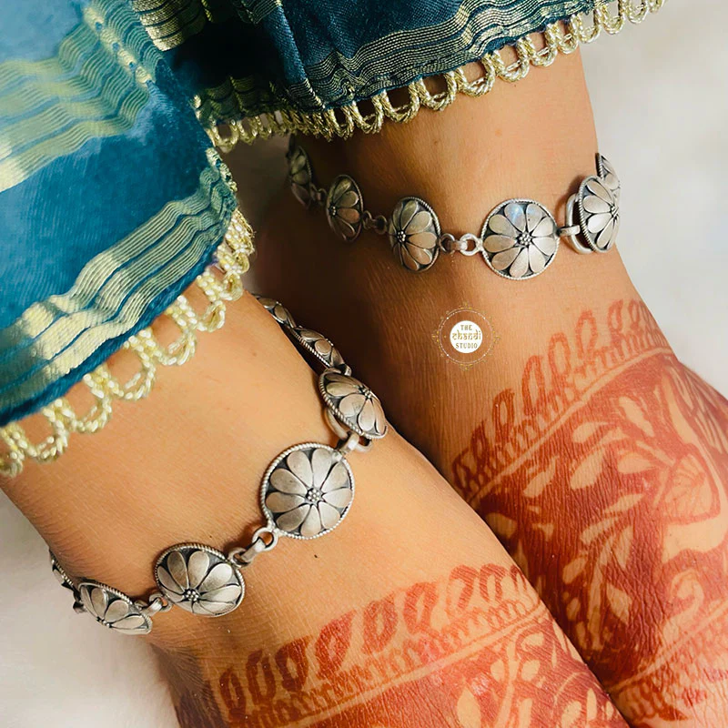 Sadabahar Bloom Anklet - Image 4