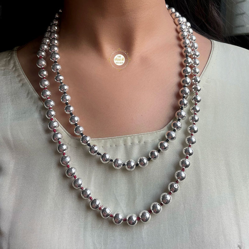 Sadabhar Ball Thread Necklace - Image 6