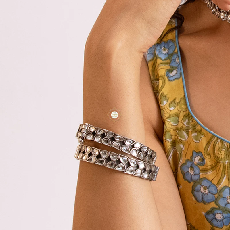 Soulful Sheesha Tilak Bangle (Piece) - Image 2