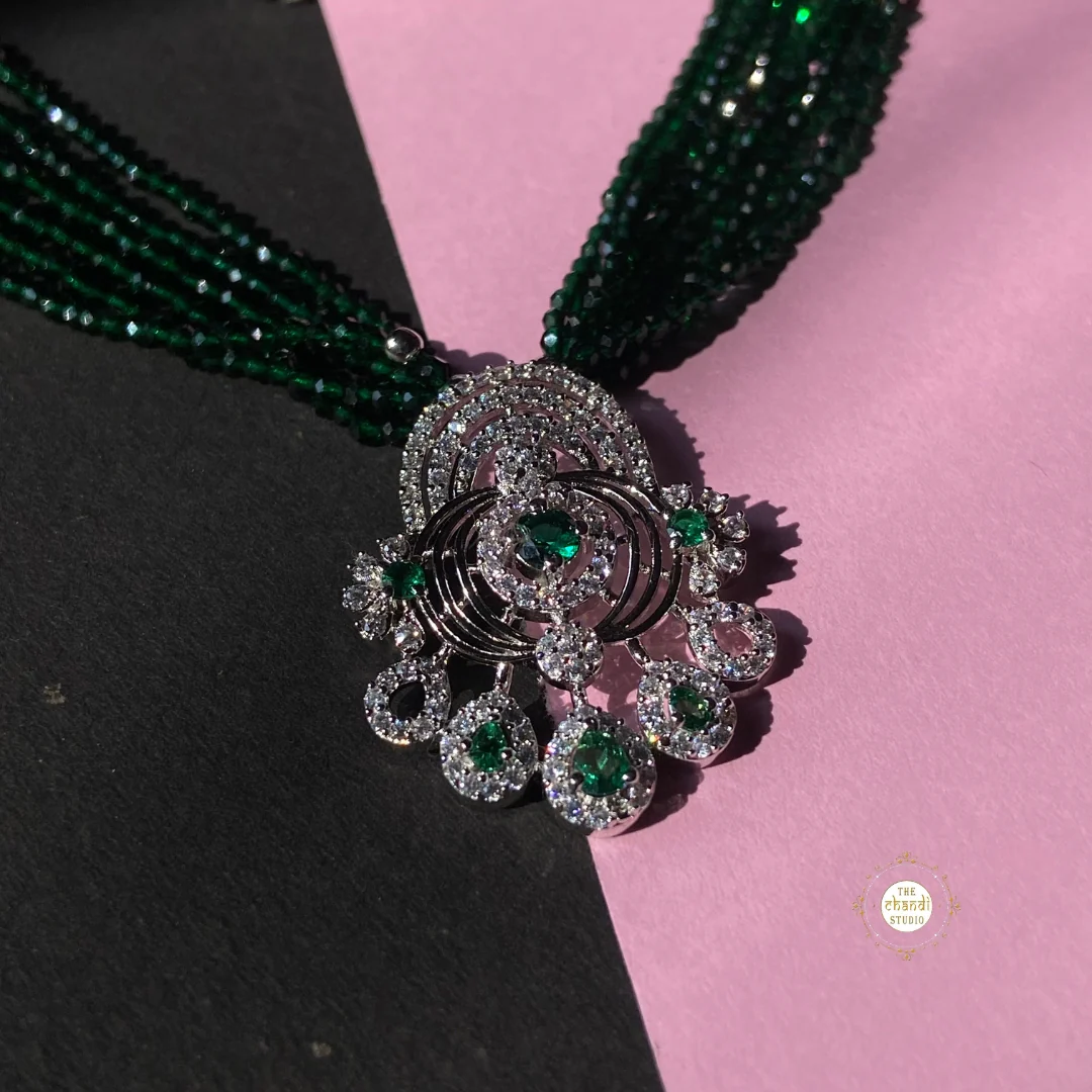 Sparkling Regal Forest Splendor Necklace Set - Image 3