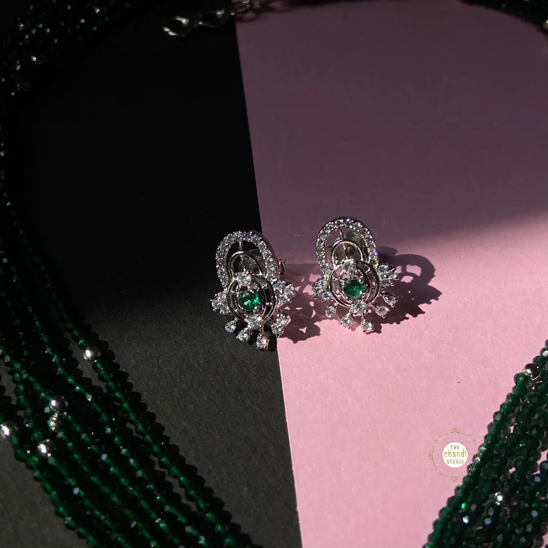 Sparkling Regal Forest Splendor Necklace Set - Image 4