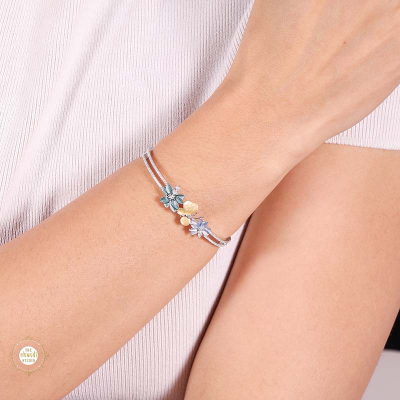 Sterling Silver Sparkling Floral Fant Bracelet - Image 4