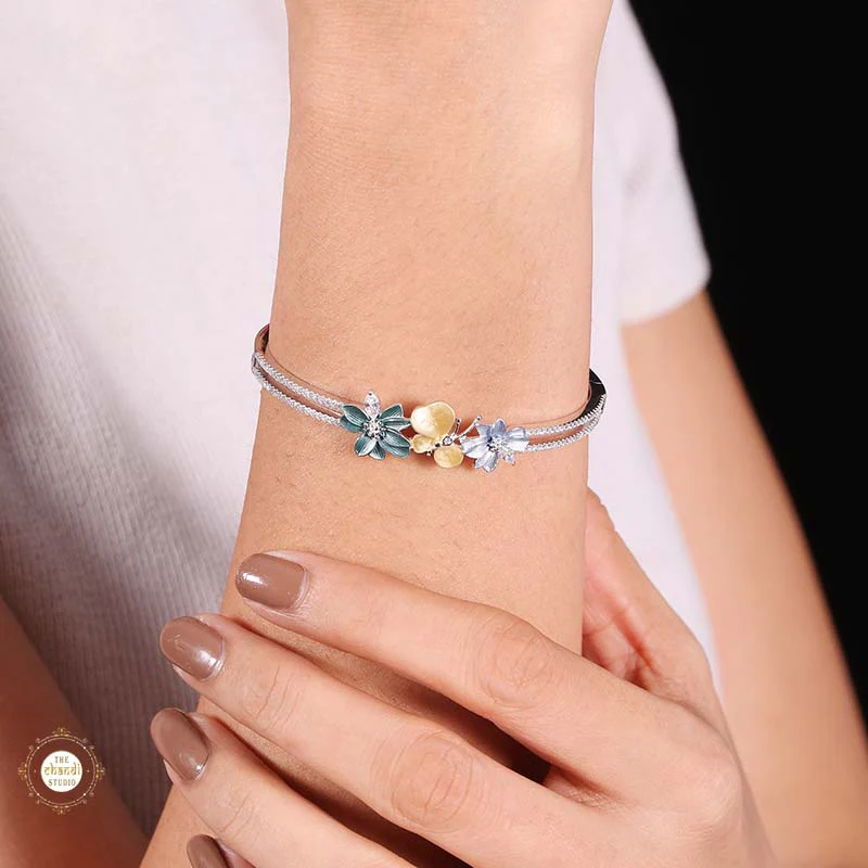 Sterling Silver Sparkling Floral Fant Bracelet - Image 5