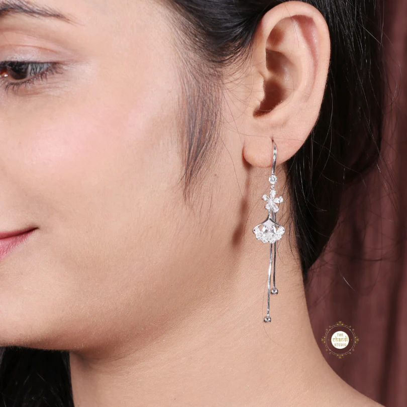 Sparkling Silver Flower Drop Tassel Earring - Image 5