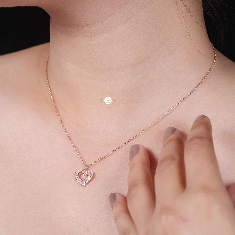 Sparkling Silver Heartfelt Necklace - Image 4