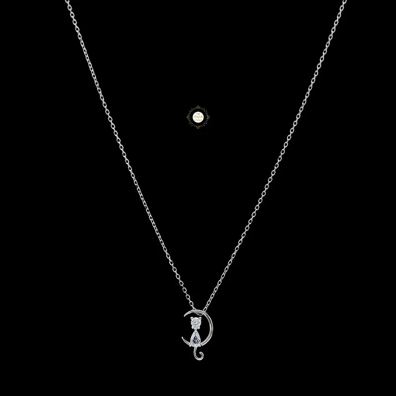 Sparkling Silver Hi Kitty Necklace - Image 2