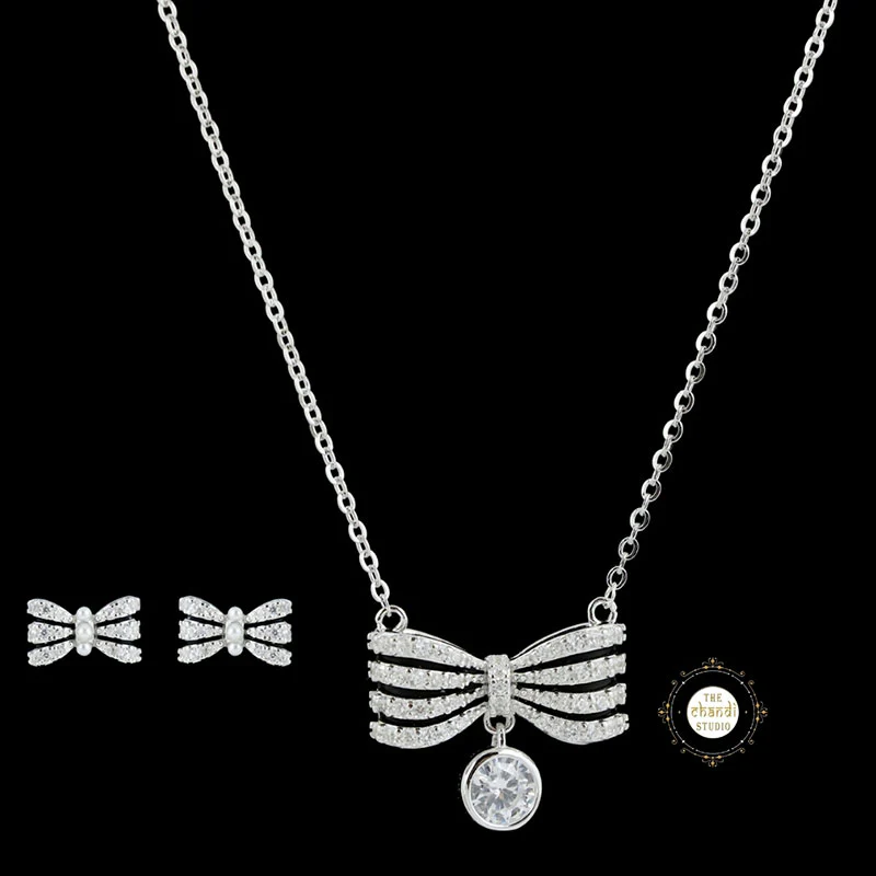Sparkling Silver Twinkling Bow Necklace with Earring - Image 3