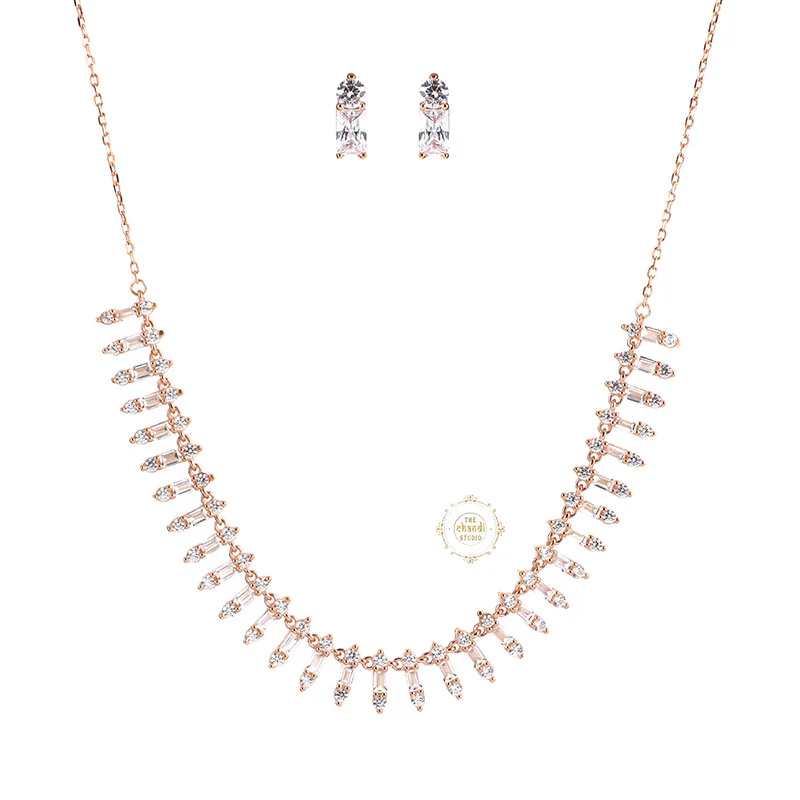 Sparkling Silver Ice Queen Necklace with Earring - Image 7