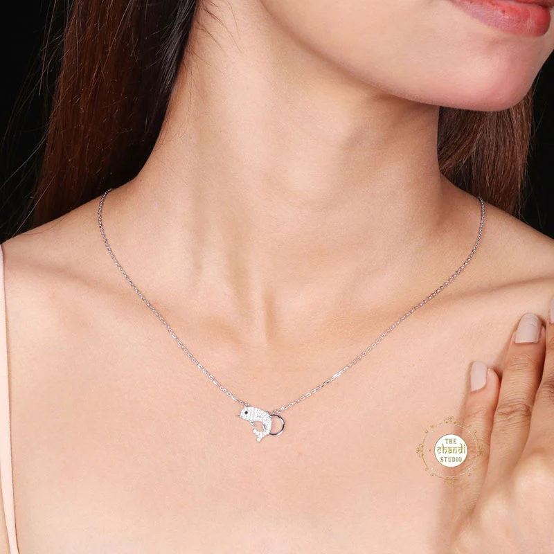 Sparkling Silver Gleaming Silver Fish Necklace - Image 2