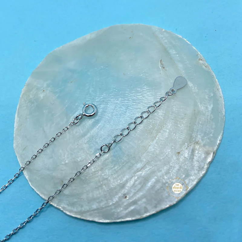 Sparkling Silver Hanging Necklace - Image 4