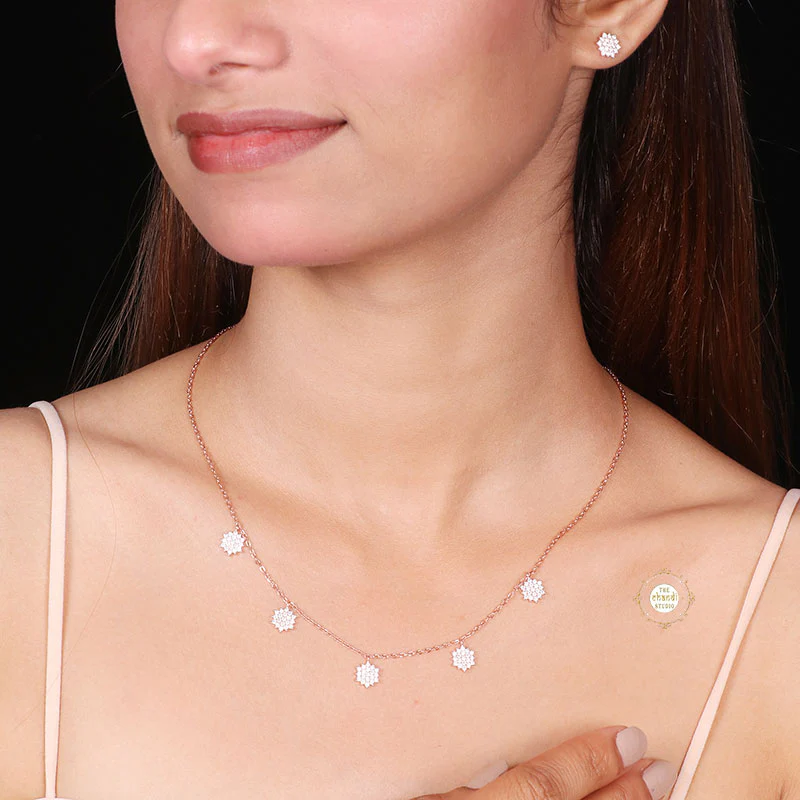 Sparkling Silver Shimmering Necklace with Earring - Image 7