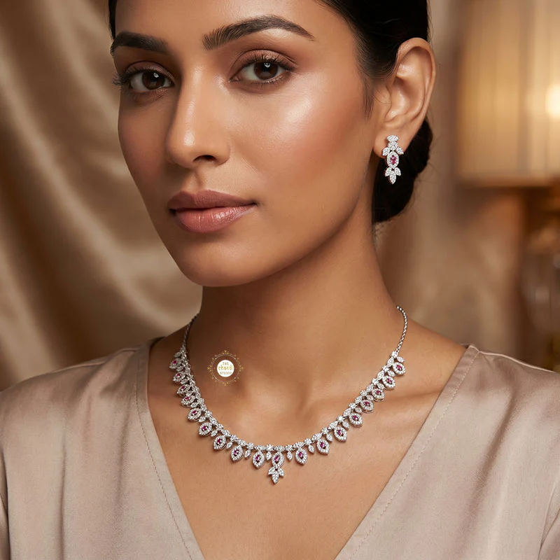 Sparkling Silver Petal Glow Necklace Set - Image 2