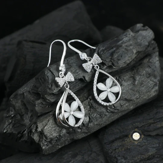 Sparkling Silver Petal Teardrop Earring - Image 3