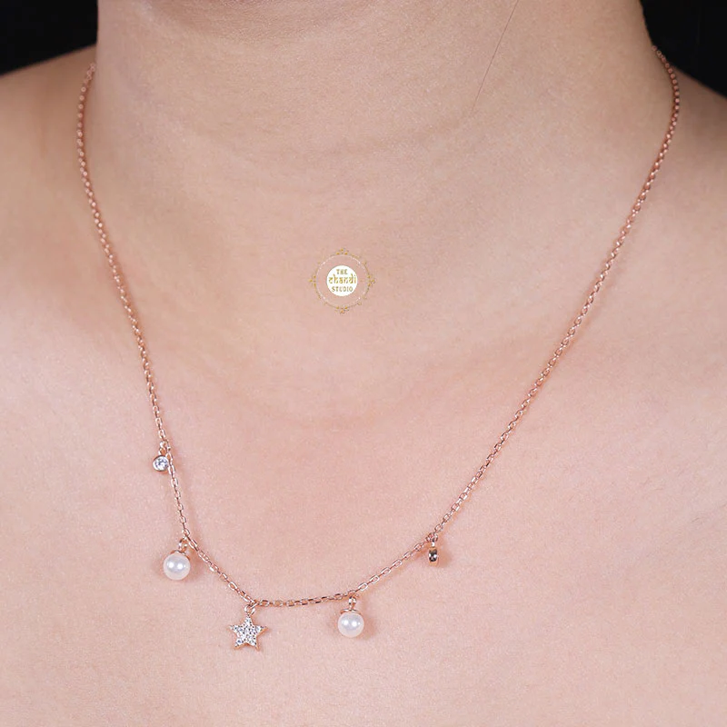 Sparkling Silver Shooting Star Necklace With Earring - Image 2