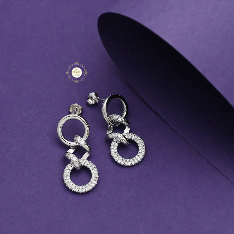 Sparkling Treasure Circle Of Light Earring - Image 3