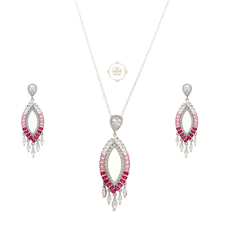 Sparkling Treasure Leaf Drop Necklace Set With Earring - Image 6