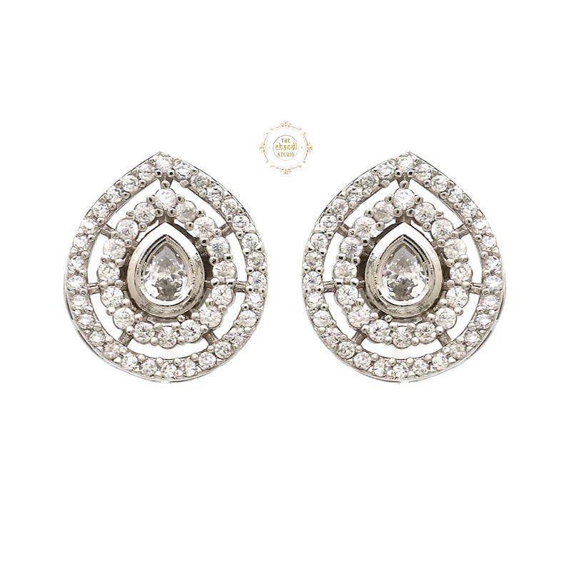Sparkling Treasure Pear Hasli Earring Set - Image 3