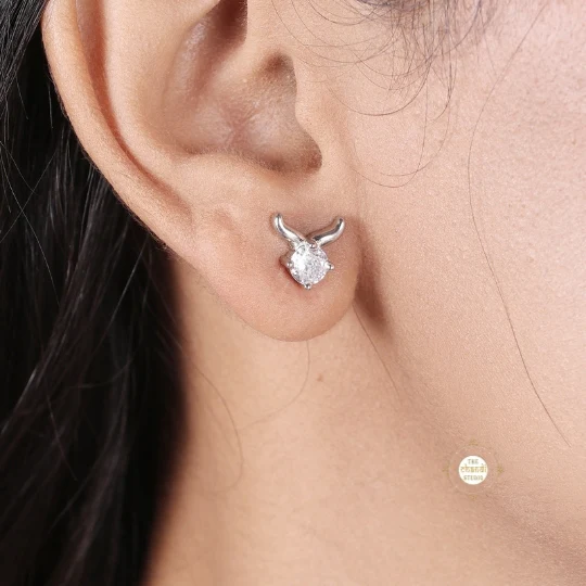 Sparkling Treasure Timeless Mangalsutra with Earring - Image 5