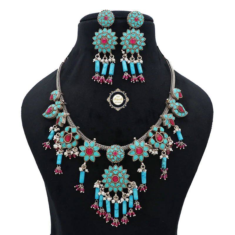 Turquoise Overload Necklace With Earring