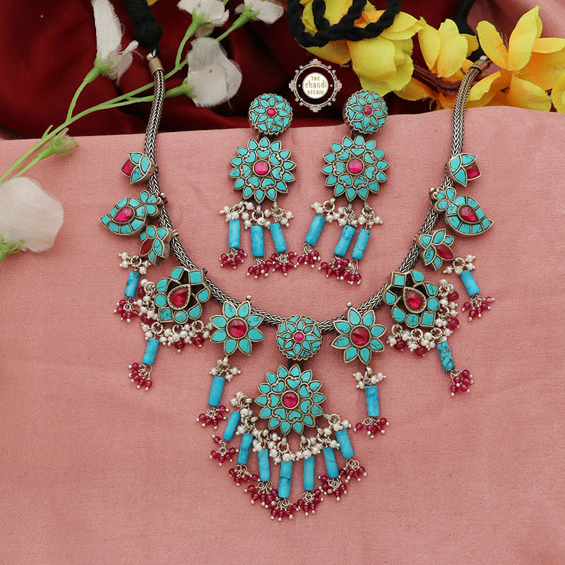 Turquoise Overload Necklace With Earring - Image 2