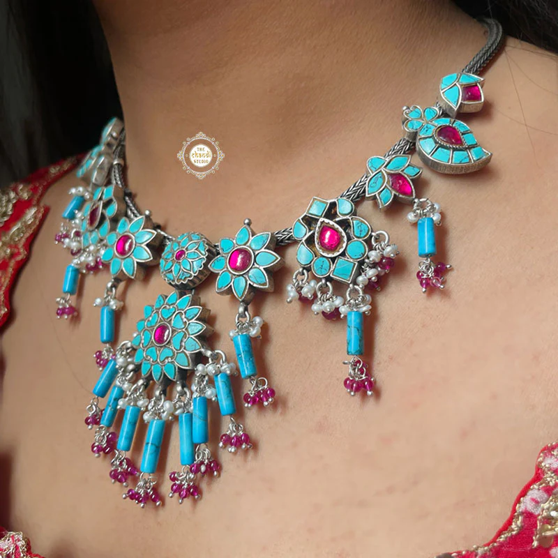 Turquoise Overload Necklace With Earring - Image 7