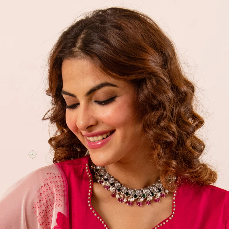 Utsav Exquisite Drop Necklace With Earring - Image 2