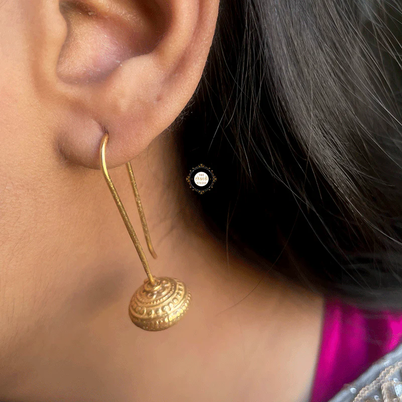 Full Gold Drop Earring - Image 3