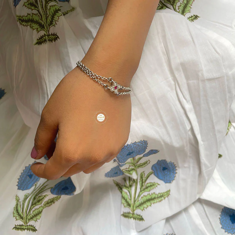 Minimal Kundan Floral Bracelet (Piece) - Image 4