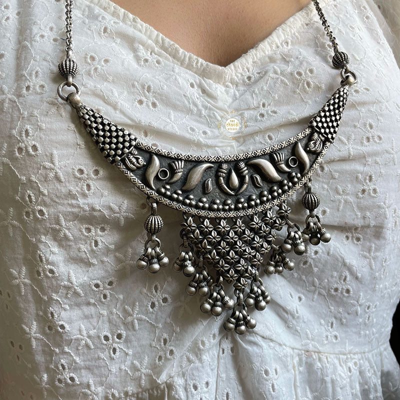 Timeless Jaal Necklace - Image 2