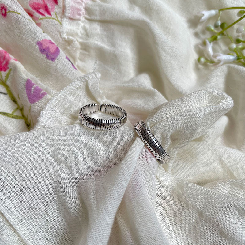Utsav Band Toe Ring - Image 7