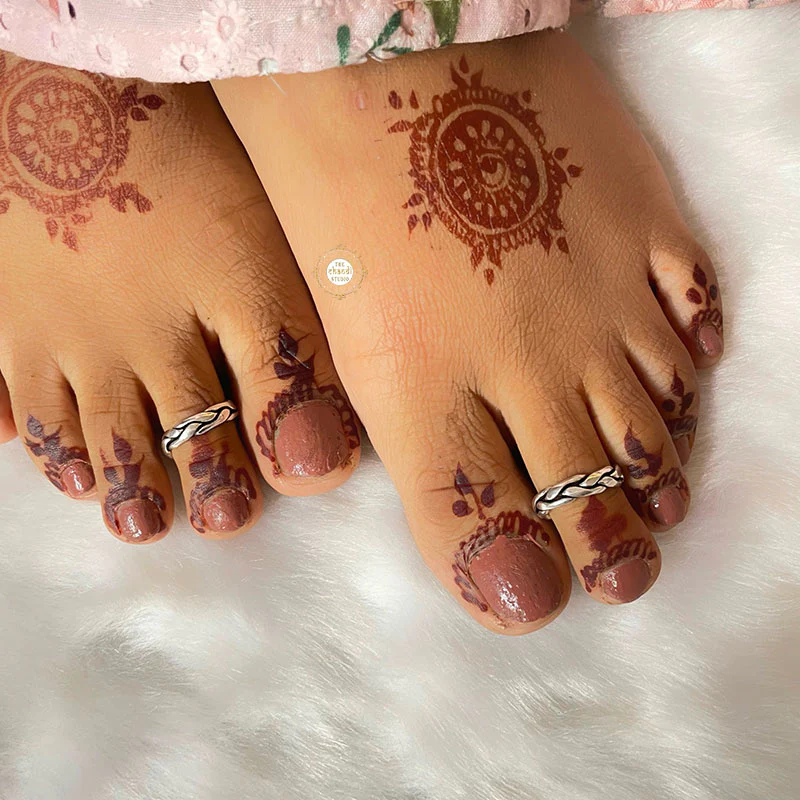 Utsav Braid Toe Ring - Image 2